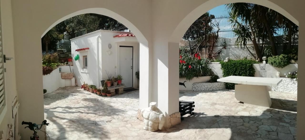 ויאסטה B&B L'Altare Bianco מראה חיצוני תמונה